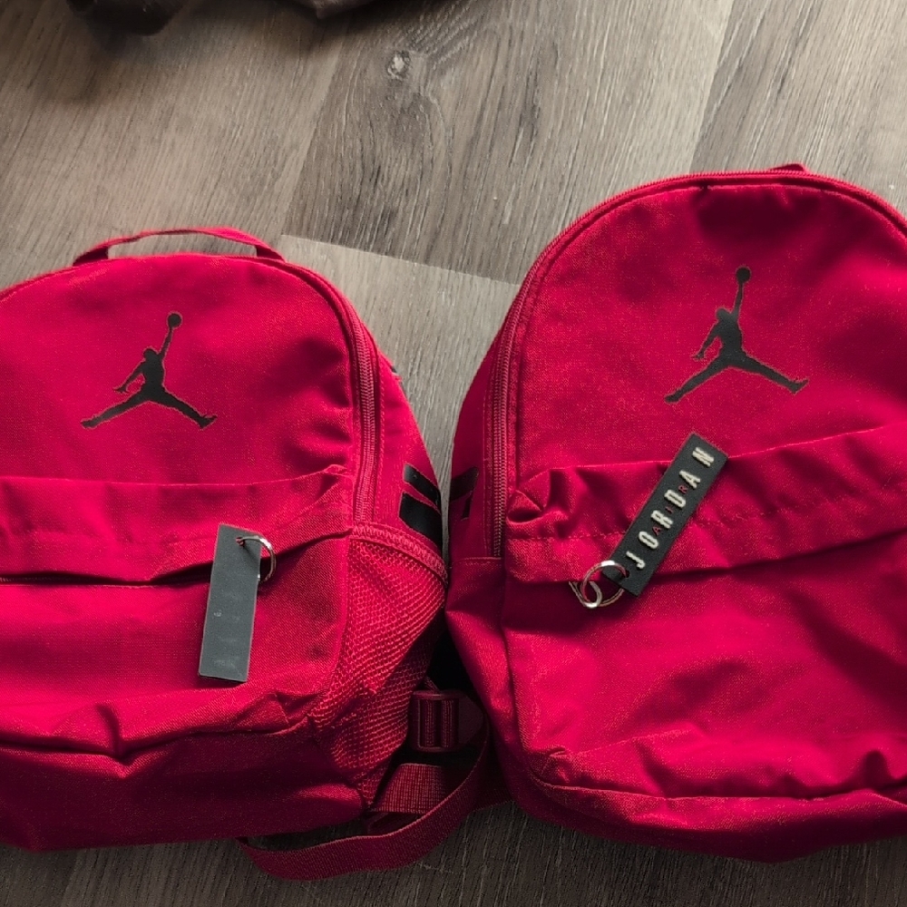 Jordan Red Men's Backpack 🚨 *1 Left 🚨